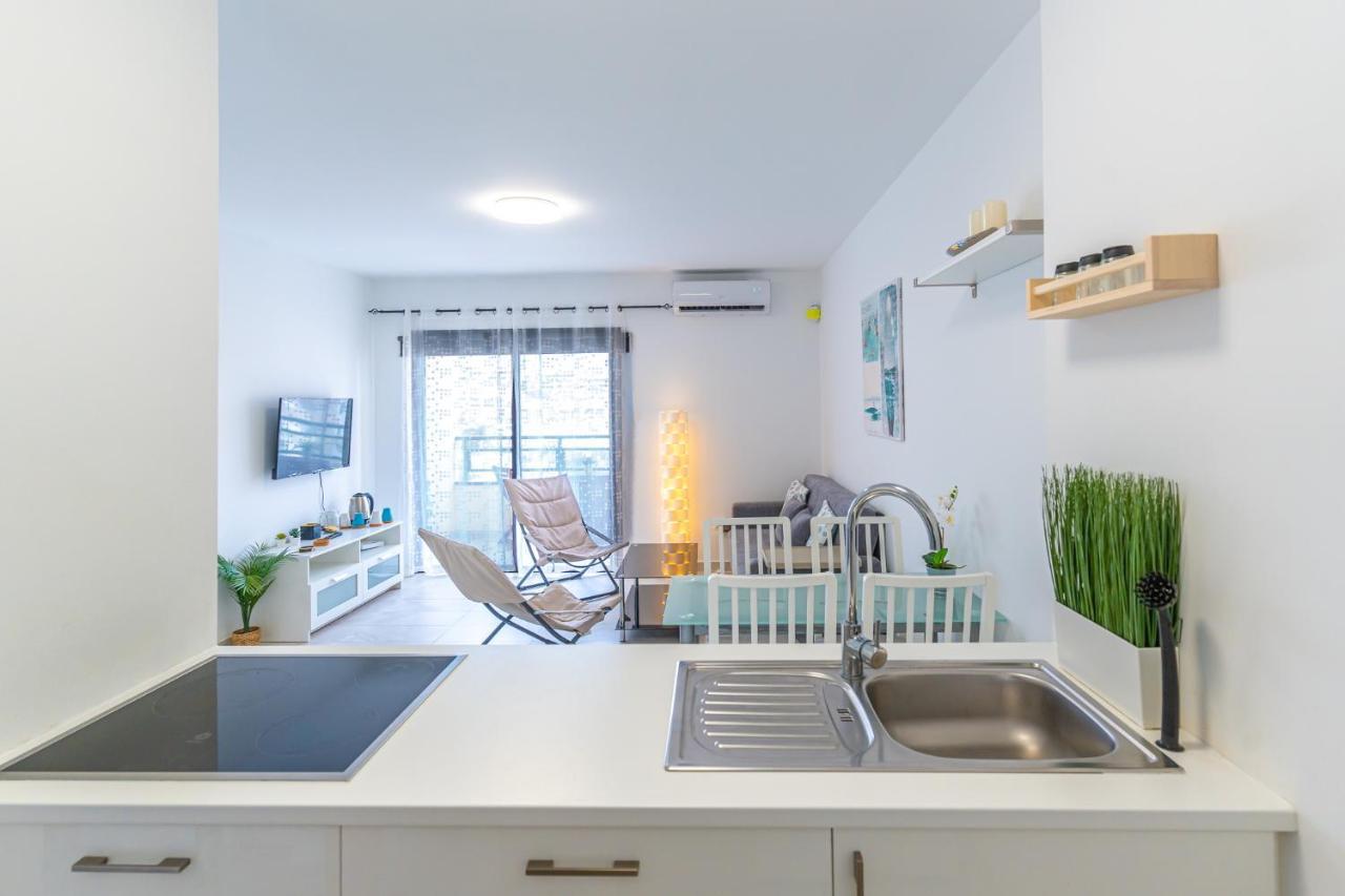 Modern 2-Bedroom Apartment With Stunning View Costa Adeje (Tenerife) Exterior foto